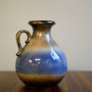 Scheurich 495-16 – tysk keramik i blått och brunt från 60-talet