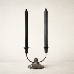 tvåarmad vintage ljusstake metall