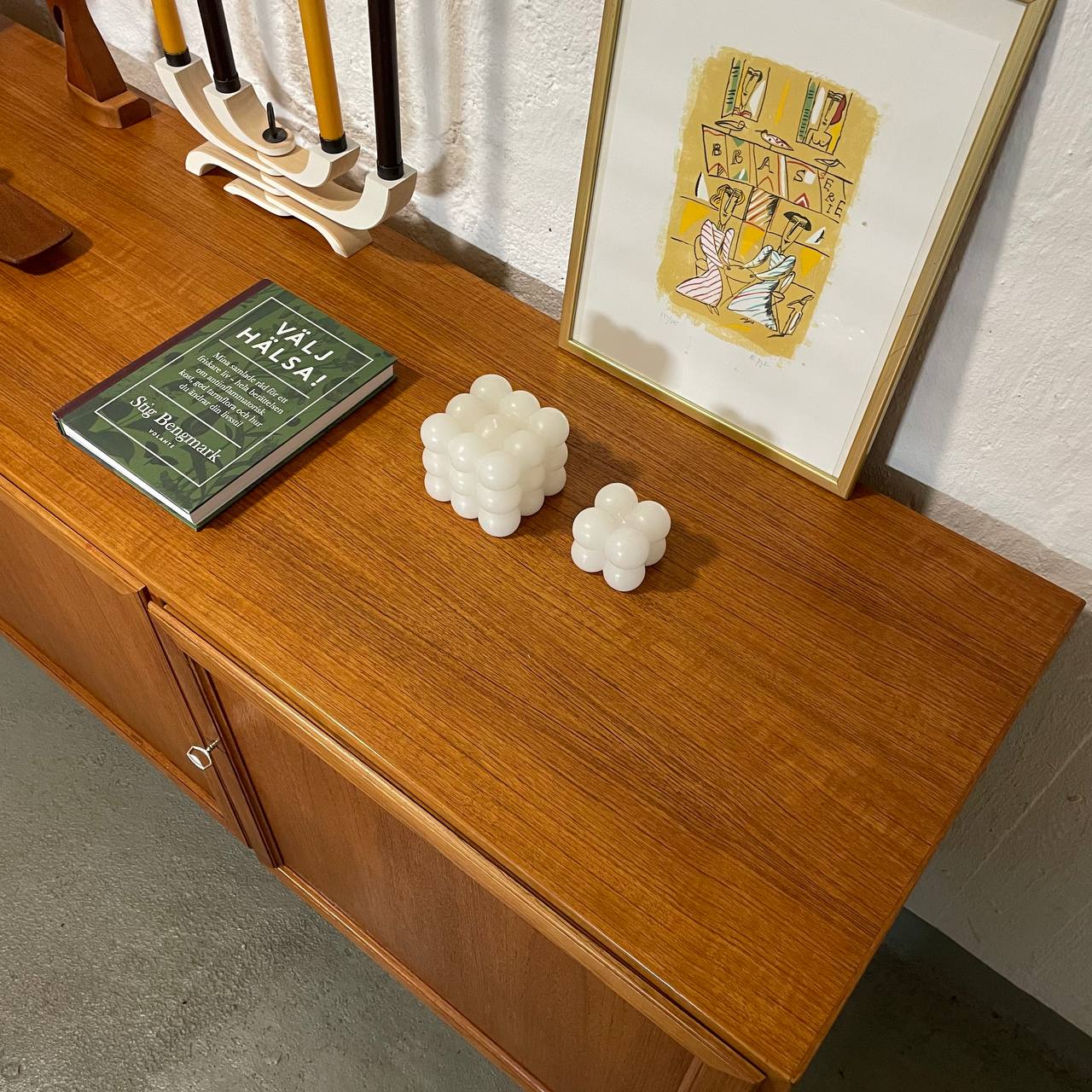 Sideboard i teak efter renovering